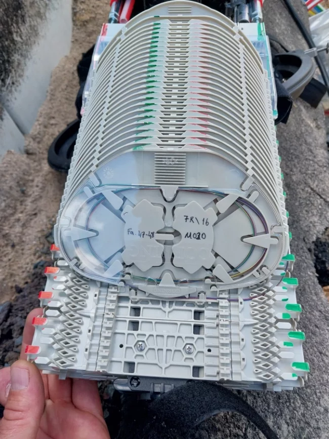 DK - Hoch- & Tiefbau GmbH - Glasfastermontage Bild01